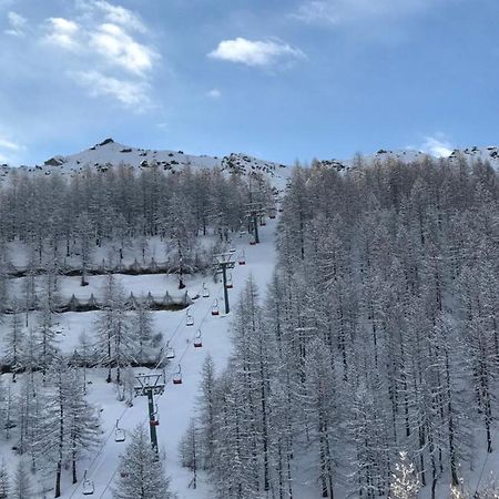 Cozy Studio Apartment Breuil-Cervinia Bagian luar foto